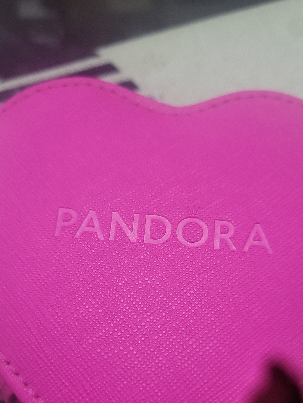 Pandora Heart Pink Material Jewlery Case Or Bag Bottom Comes Out Plenty Of Room - Picture 2 of 7